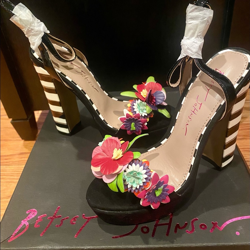 Brand New Betsy Johnson Black Multi Platforms